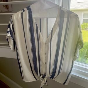 medium top from thread and supply